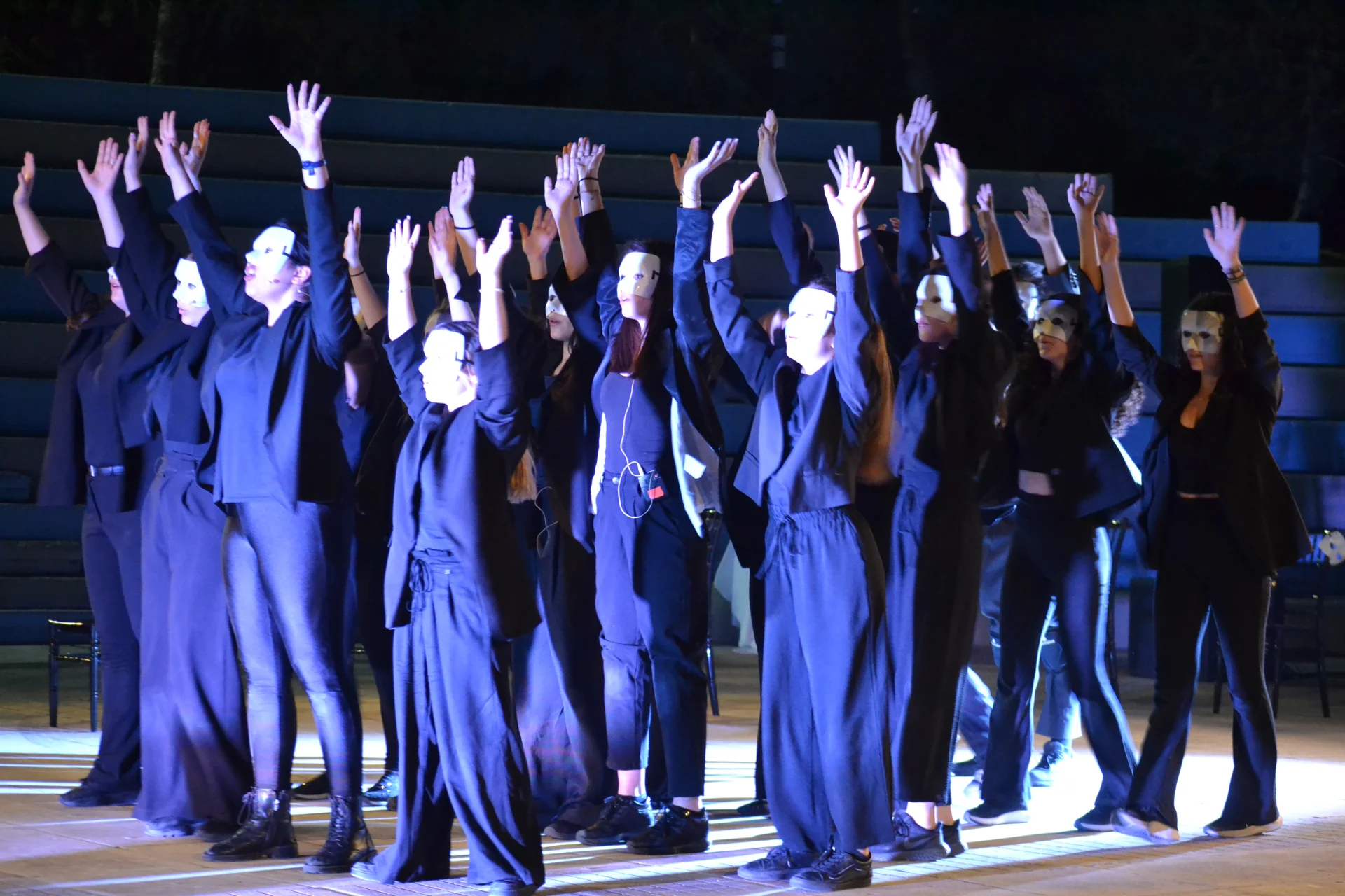 Εργαστήρια τέχνης και θεάτρου